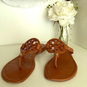 Tory Burch Miller thongs brown size 9 1/2